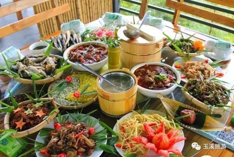 如何选择一家合适的食堂承包商？这不仅关系到员工的饮食健康，还直接影响企业的办公氛围。